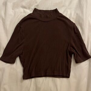 brown cropped t shirt